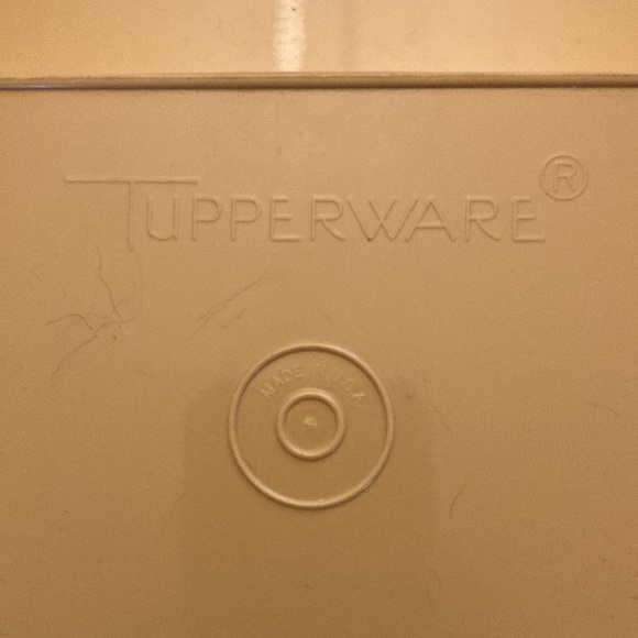 Tupperware Deviled Egg Container - Picture 5 of 5